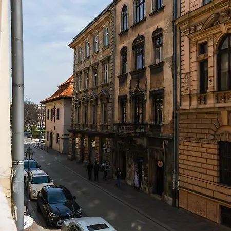 公寓 Ivory - Loftaffair